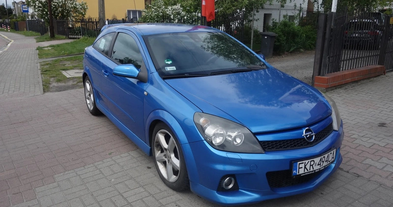 Opel Astra cena 19800 przebieg: 346000, rok produkcji 2006 z Puławy małe 37